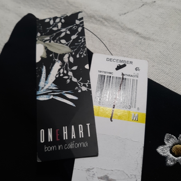 One Hart Miniskirt - Picture 7 of 7